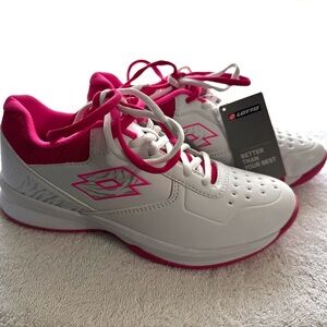 NWT 🩷LOTTO Women's Tennis or Pickleball Shoes in White and Pink